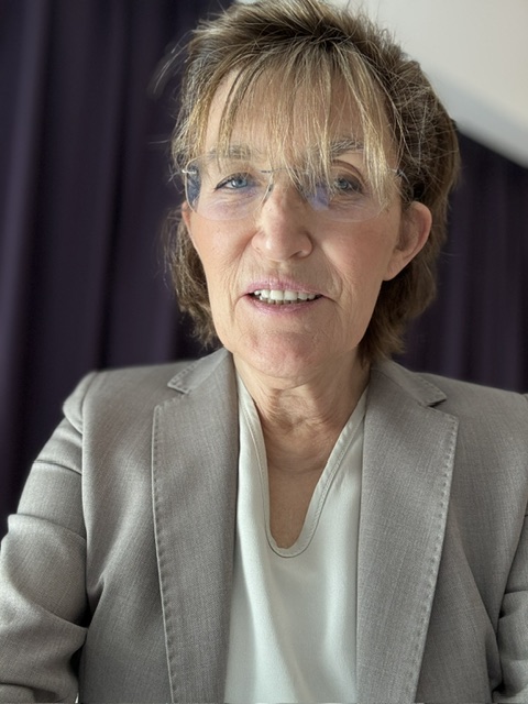  Hanna Szajewska